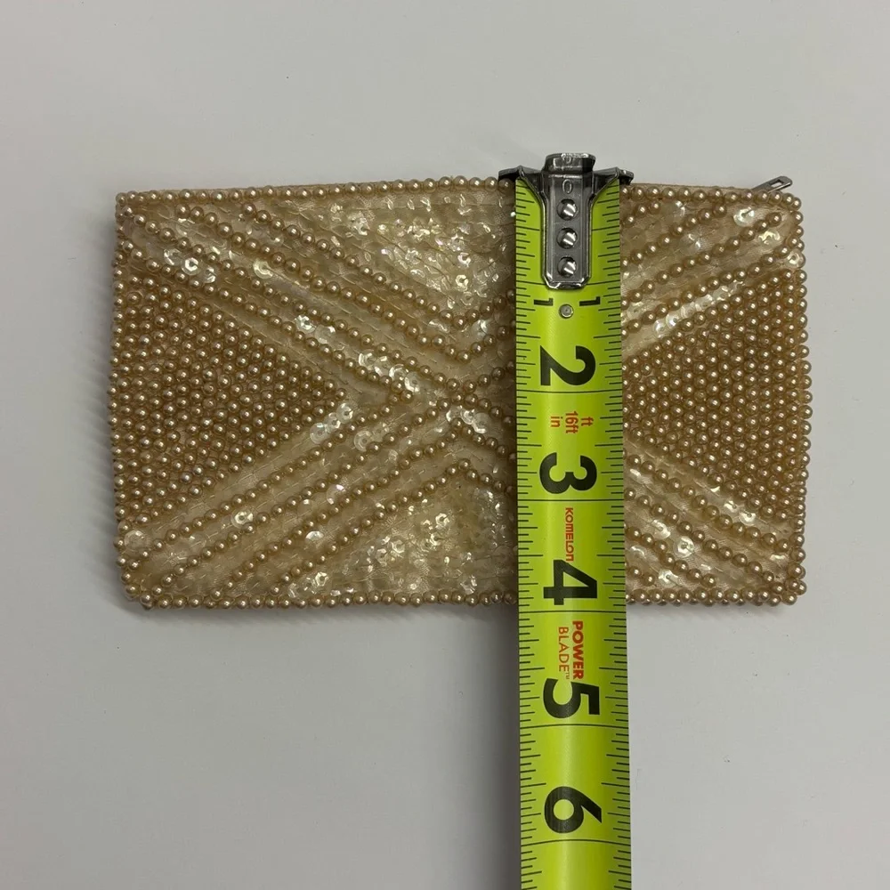 Vintage beaded and sequined coin purse pouch